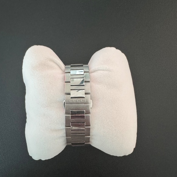 Gucci GG2570 Men's Watch, 41MM Model # YA142303 - Picture 5 of 9